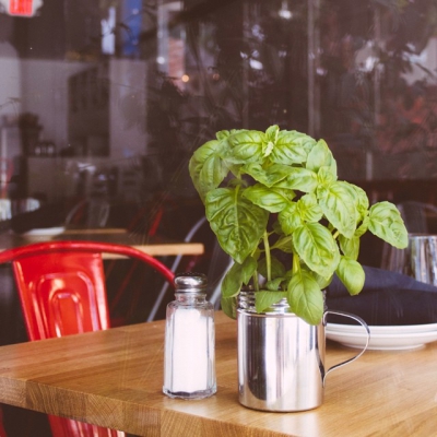@westendbia: “Fresh Basil at the table? Yes please! Be sure
