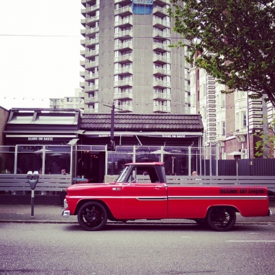 @westendbia: “That’s one fierce pickup truck, @scoreondavie. #weamaze”